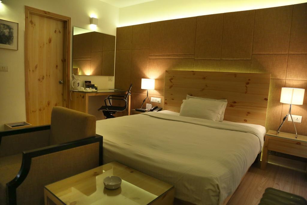 Hotel President Дехрадун Номер фото